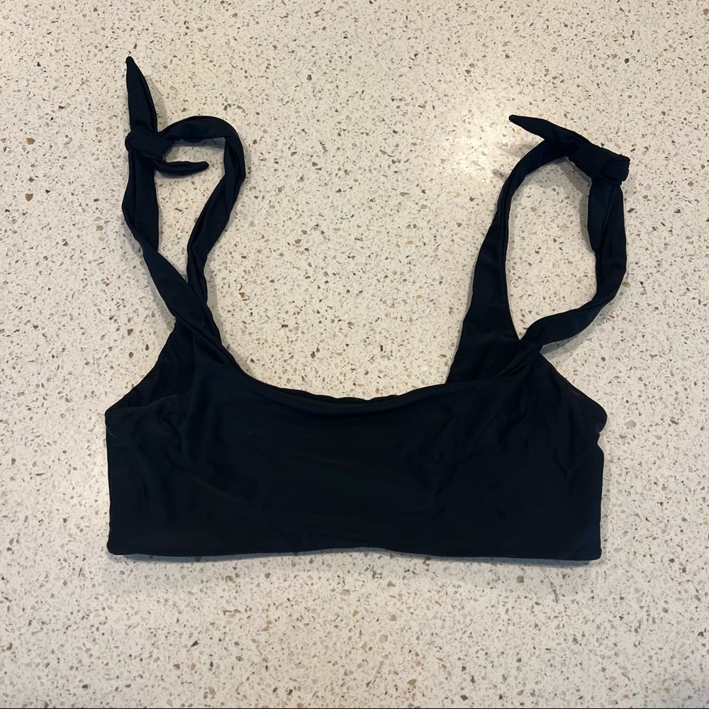 Mikoh bikini top